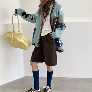 <span class=keywords><strong>Pull</strong></span> tricoté haut femmes à manches longues col en v dessin animé ours en peluche Jacquard <span class=keywords><strong>pull</strong></span> <span class=keywords><strong>veste</strong></span> - Product Image 2