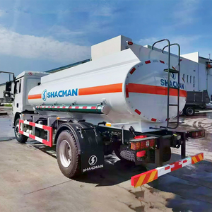 Camion-<span class=keywords><strong>citerne</strong></span> à huile Howo 12000 <span class=keywords><strong>litres</strong></span>, nouveau, 4x2, camion Sino Howo, <span class=keywords><strong>prix</strong></span> de vente - Product Image 1