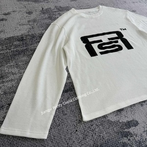 Maglietta a <span class=keywords><strong>Maniche</strong></span> <span class=keywords><strong>Lunghe</strong></span> Personalizzata Cropped MT695, Alta Qualità Streetwear, Oversize con Tessuto Waffle per Uomo - Product Image 3