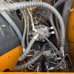 รถขุดไฮดรอลิกฮุนได 220LC-9S มือสองจากเกาหลีแท้ 6 สูบ สภาพดี เครื่องยนต์ดีเซล รุ่นปี 2023 น้ำหนัก 22 ตัน - Product Image 6