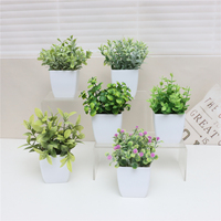 Plantes artificielles, petites mini plantes en pot, en plastique et mousse, feuilles d'herbe réalistes pour la décoration de Noël, de la maison, du bureau, du salon, du bureau