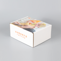 Boîte d'emballage cadeau portable brève blanche boîte cadeau en papier de carton ondulé en gros personnalisation acceptée