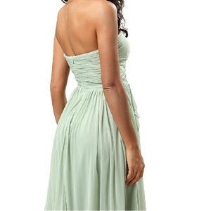 Fabricant de vêtements sur mesure – Robe de bal longue en mousseline de soie vert sauge, sans bretelles, torsadée devant, convertible, pour demoiselle d'honneur, grande taille, avec volants - Product Image 5