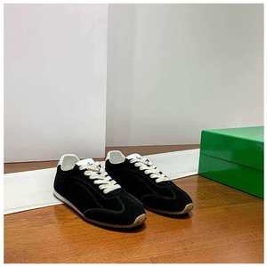 Nuove Scarpe da Donna Jin Zhixiu Dexun Autunnali con Punta Morbida, Stile Forrest Gump, Sneakers Piatte Traspiranti e Leggere con Interno in Pelle e Rialzo - Product Image 4