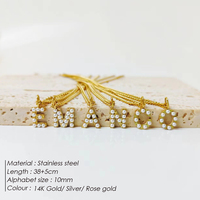 Collier EManco avec pendentif lettre Y en perle, chaîne en câble plaqué or 14 carats, bijou tendance pour femme, idéal pour le quotidien et les soirées
