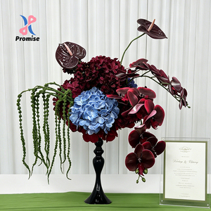 Arreglo Floral Artificial Azul Borgoña de Primera Calidad para Ceremonia de Boda - Product Image 1