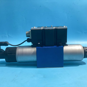 4WREE10V1-25-2X/G24K31/F1V R900976334 Proportionnel en stock Expédition rapide Signal 4-20mA Actionnement direct NG10 - Product Image 4