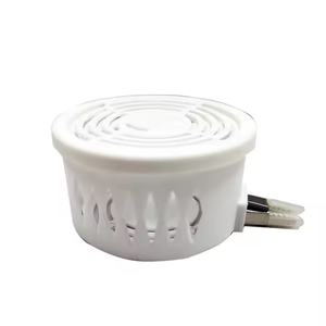 Rafraîchisseur d'air IKEDA Design Diffuseur d'air de voiture Senteurs Décoration Désodorisant Porte-parfum Clip Vent - Product Image 3