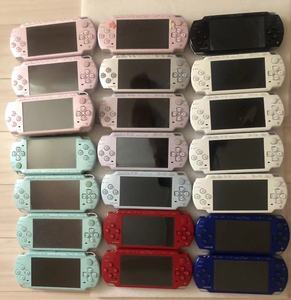 Console di Gioco PSP2000 Originale di Seconda Mano con Scheda di Memoria da 8GB, Cavo di Ricarica e Ricevuta - Pronta all'Uso - Product Image 1