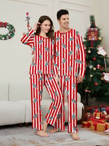 New Matching <span class=keywords><strong>Red</strong></span> Listrado Família Natal Pijama Set Holiday Sleepwear PJs Lounge Define manga comprida Pulôver e calças impressas - Product Image 2