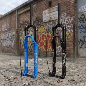 <span class=keywords><strong>Fourche</strong></span> de vélo de montagne TOSEEK avec verrouillage à distance et réglage du rebond, 26, <span class=keywords><strong>27</strong></span>,<span class=keywords><strong>5</strong></span>, 29 pouces, tige conique, axe traversant 110x15 mm - Product Image 1