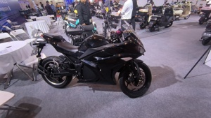 Motocicleta Eléctrica de Alta Calidad V1, Perfecta para Viajes Cortos, Vehículo de Nueva Energía, Gran Venta - Product Image 6