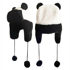 Haute qualité hiver chaud <span class=keywords><strong>Ski</strong></span> chapeau mignon en peluche noir blanc Panda en peluche boule Protection des oreilles adultes enfants Panda Lei Feng chapeau - Product Image 1