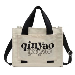 Factory Customizable Logo High Quality Portable Crossbody Shoulder <b>Patchwork</b> Color Contrast Heavy Duty Canvas Tote <b>Bag</b> - Product Image 2