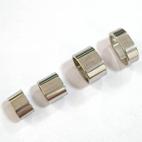 Maßgefertigter Schmuck Edelstahl Rechteckiger Lochring Blanko Gravierbarer Lederband-Armband-Röhrenabstandhalter