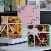 Arrangement de roses et d'hortensias roses préservées de luxe dans une boîte carrée en acrylique, cadeau de fleurs éternelles pour la Saint-Valentin, la fête des mères, un anniversaire, décoration de la maison