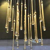Lustre moderne pour escalier long, luminaire suspendu en verre bulle en forme de goutte d'eau, lampe à plusieurs têtes pour villa, escalier à plafond haut