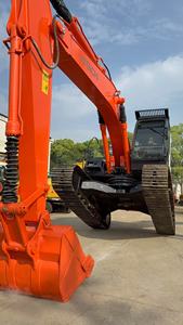 Used <b>Hitachi</b> Zx200 Zx210 Zx240 Zx300 Crawler Excavator Made in Japan 20-30 Ton Isuzu Engine Hydraulic Excavator - Product Image 6