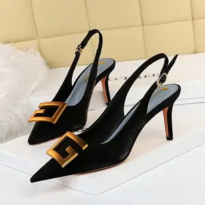 Grosir sepatu pump wanita hak tinggi desainer baru sandal wanita ujung lancip sandal wanita hak elegan seksi untuk wanita