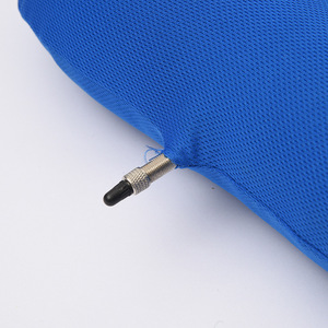 เบาะรองนั่งแบบเป่าลมทรงกลมสีฟ้าพร้อมรูสำหรับลดแรงกดและป้องกันแผลกดทับ - Product Image 4