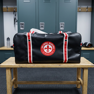 Sac de sport en vinyle noir pour le hockey avec sangles rouges et blanches, logo personnalisé pour l'équipement de hockey - Product Image 1