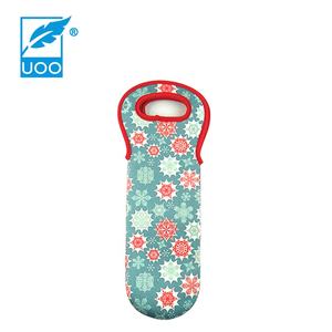 UOO High Quality Neoprene Christmas Cartoon Pattern <b>Wine</b> Bottle <b>Cooler</b> <b>Sleeve</b> Made in China - Product Image 3