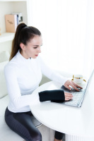 Compresse de glace chaude et froide pour le pouce et le poignet, réutilisable pour les blessures, le syndrome du canal carpien, l'arthrite, la tendinite