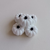 100 Pezzi Mini Zucche Simulate in Resina 3D per Scrapbooking, Gioielli Fai-da-Te, Casa delle Bambole, Accessori per Fermagli Halloween
