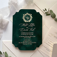 Suite d'invitations de mariage de luxe découpées sur mesure avec monogramme doré, carte RSVP, enveloppe et sceau de cire pour événements de mariage