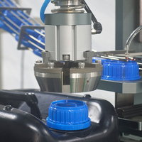 Ligne de production entièrement automatique de remplissage, bouchage et étiquetage de bouteilles de shampoing et de liquide vaisselle 5L 10L, machine de production de savon à vaisselle