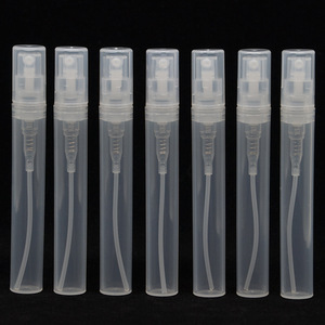 בקבוקון בושם מיני שקוף מפלסטיק בנפחים של 2ml 3ml 5ml, בקבוקון ריסוס לדוגמא עם מרסס. - Product Image 2