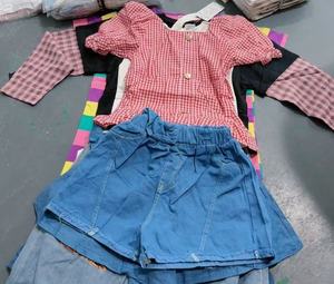 Zomer 2026 Nieuwe Kinderen Denim <span class=keywords><strong>Baby</strong></span> <span class=keywords><strong>Set</strong></span> Koreaanse Stijl Schattig Geprint Cardigan Korte Mouw Dunne Shorts Tweeledige <span class=keywords><strong>Set</strong></span> - Product Image 1