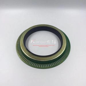 Paraolio per Mozzo Ruota OEM 1335063 per <span class=keywords><strong>Ricambi</strong></span> <span class=keywords><strong>Camion</strong></span> <span class=keywords><strong>DAF</strong></span> 125*160/190*18/20 - Product Image 1