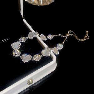 Brazalete de lujo de cristal de circón con flor ostentosa colorida, chapado en plata, forma Floral de moda, latón hecho principalmente para niñas - Product Image 4