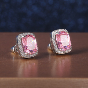 Orecchini a perno quadrati rosa da donna, gioielli per le orecchie alla moda con pavé completo scintillante - Product Image 4