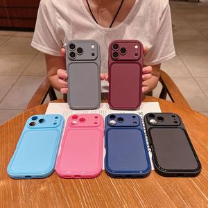 Fundas de Teléfono TPU Suaves Anticolisión <span class=keywords><strong>con</strong></span> Diseño de Pista de Carreras Esmerilada de Color Sólido para iPhone 17 Pro, Empaque en Bolsa OPP - Product Image 1