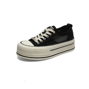 Baskets blanches pour femmes à semelles épaisses, collection été 2026, respirantes en maille, décontractées, coupe basse, rehaussantes, avec empeigne en maille - Product Image 3