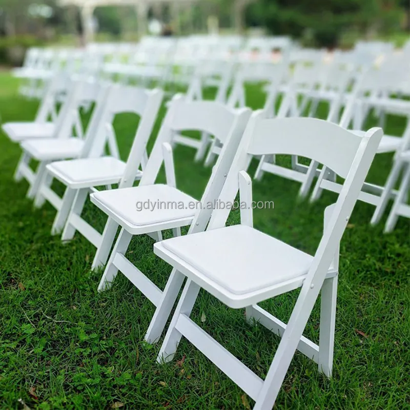 Sedie pieghevoli bianche in resina di plastica per eventi sedia per feste di matrimonio Wimbledon banchetto sedia da giardino pieghevole per mobili da esterno