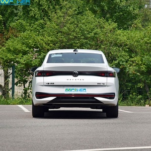 Auto Usata <span class=keywords><strong>Volkswagen</strong></span> Magotan in Ottime Condizioni, Compatta, 4 Porte, 5 Posti, Benzina, Basso Chilometraggio, Senza Incidenti - Product Image 4