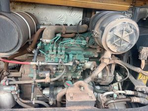Excavatrice sur chenilles hydraulique Volvo EC60D, 6 tonnes, godet de 0,23 m³ de capacité, d'occasion - Product Image 4