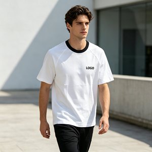 T-shirt homme 350 g/m², 100 % coton, tricoté, coupe ample, effet délavé, impression en relief, col rond. - Product Image 5