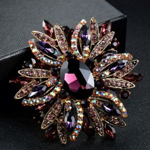 Broche tendance européenne et américaine en alliage métallique avec strass, motif floral, pour femme - Product Image 4