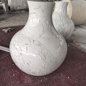 Modern Indian Handmade Aluminium Cast <b>Tabletop</b> Vase White Powder Coated With Gold for Office Decor F03 <b>Tabletop</b> Metal Vase F03 - Product Image 1