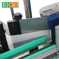 RICIO propose des services de personnalisation approfondie, machine d'étiquetage verticale automatique pour bouteilles, étiquetage auto-adhésif enveloppant