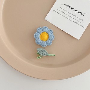 Accessoires pour cheveux élastiques tridimensionnels 2023, pinces à cheveux en plastique mat colorées, forme de fleur, tendance, pour filles - Product Image 4