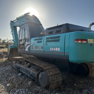 Excavadora grande Kobelco SK480 de segunda mano con una fuerte fuerza de excavación para excavaciones pesadas de tierra y piedra en minas. - Product Image 5