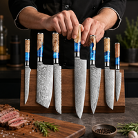 Ensemble de couteaux de cuisine vintage Damas 7 pièces avec manche en bois de résine bleue, revêtement antiadhésif, couteau de chef, Santoku, couteau à pain, couteau à éplucher, couteau utilitaire