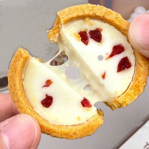 Biscuits fourrés à la saveur de <span class=keywords><strong>yaourt</strong></span>, en forme de tarte, collations décontractées, vente en gros - Product Image 1