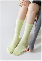 Chaussettes de course personnalisées de haute qualité, à séchage rapide, pour la sécurité nocturne, avec sublimation, en nylon, à compression, hautement réfléchissantes, pour le cyclisme