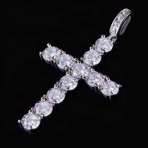 קטן 3mm לבן moissanite יהלומי <span class=keywords><strong>10k</strong></span> מוצק לבן צהוב עלה זהב אופנה פשוט צלב תליון שרשרת